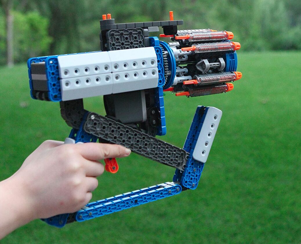 Пистолет-конструктор с мягкими элементами Ксиоми Hexbug Vex Mechanical Group Intelligent Gatlin Speed Gun Toy